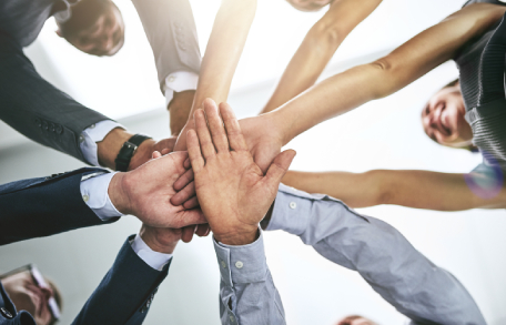 AMGIMGTherespowerinteamworkbg